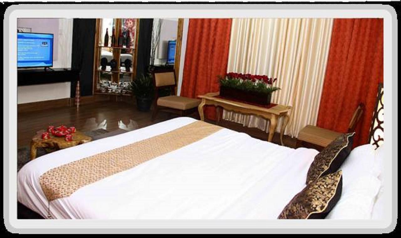 De Oriental Grand Hotel Kohima ภายนอก รูปภาพ